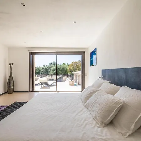 Capo Di Bed & Breakfast *