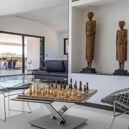 Capo Di Bed & Breakfast